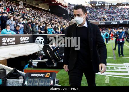 Xavi Hernandez, directeur du FC Barcelone, avant le match de la Liga entre Valencia CF et FC Barcelone au stade Mestalla le 20 février 2022. (Photo de Jose Miguel Fernandez) Banque D'Images