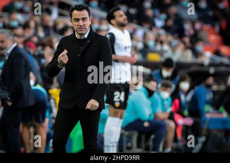 Xavi Hernandez, directeur du FC Barcelone, lors du match de la Liga entre Valencia CF et FC Barcelone au stade Mestalla le 20 février 2022. (Photo de Jose Miguel Fernandez) Banque D'Images