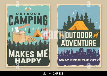 Ensemble d'affiches rétro de camping. Illustration vectorielle. Concept pour chemise ou logo, imprimé, timbre ou tee-shirt. Motif typographique vintage avec tente campeuse dans le Illustration de Vecteur