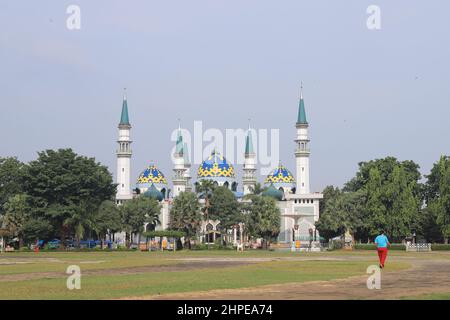 Tuban, Indonésie - 25 janvier 2022 : la Grande Mosquée de Tuban (Masjid Agung) Banque D'Images