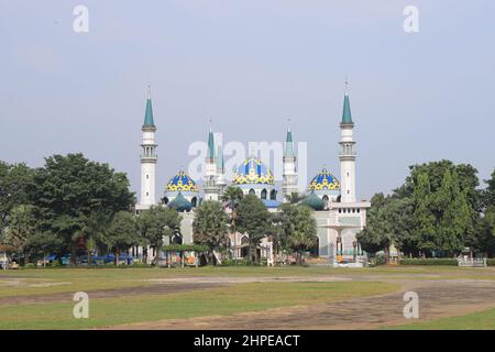 Tuban, Indonésie - 25 janvier 2022 : la Grande Mosquée de Tuban (Masjid Agung) Banque D'Images