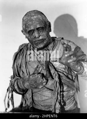 LON CHANEY JR. DANS LE TOMBEAU DE LA MOMIE (1942), RÉALISÉ PAR HAROLD YOUNG. Crédit : PHOTOS / Album UNIVERSEL Banque D'Images