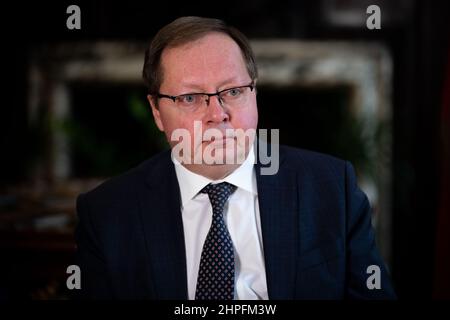 Ambassadeur de la Fédération de Russie auprès du Royaume-Uni Andrei Kelin lors d'un entretien avec l'AP à la résidence officielle de l'ambassadeur de Russie à Londres. Date de la photo: Lundi 21 février 2022. Banque D'Images
