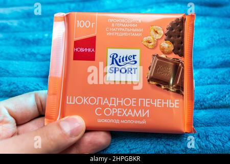 Tyumen, Russie-23 décembre 2021: Chocolat Ritter Sport. Chocolat allemand. Fabriqué par Alfred Ritter GmbH Co Banque D'Images