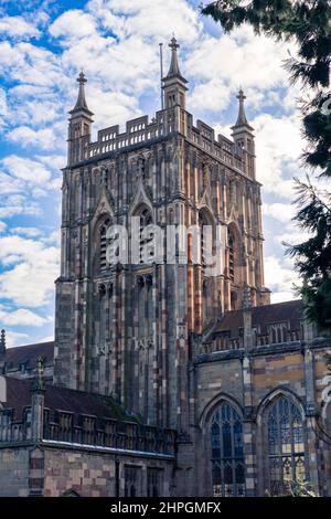 Le grand Prieuré de Malvern, à Malvern, dans le Worcestershire, en Angleterre, était un monastère bénédictin (c. 1075 – 1540) et est maintenant une église paroissiale anglicane Banque D'Images