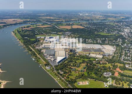 Vue aérienne, zone du parc des expositions de Düsseldorf ainsi que du stade de la ligue nationale Merkur Spiel-Arena dans le quartier Stockum de Düsseldorf, en Rhénanie, Banque D'Images