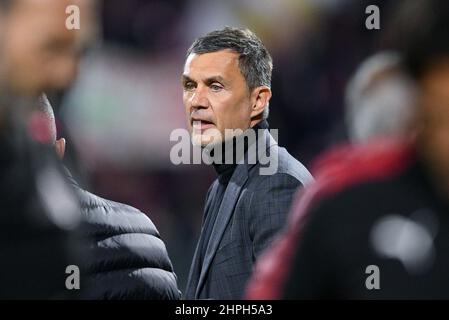 Paolo Maldini de l'AC Milan lors de la série Un match entre l'US Salerntana 1919 et l'AC Milan au Stadio Arechi, Salerno, Italie, le 19 février 2022. Photo de Giuseppe Maffia. Banque D'Images