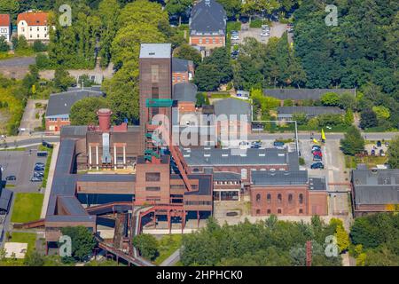 Vue aérienne, tige de Zollverein 1/2/8 sur les terrains de la mine de charbon Zollverein à Essen-Stoppenberg, Essen, région de la Ruhr, Rhénanie-du-Nord-Westphalie, Allemagne, DE, Banque D'Images