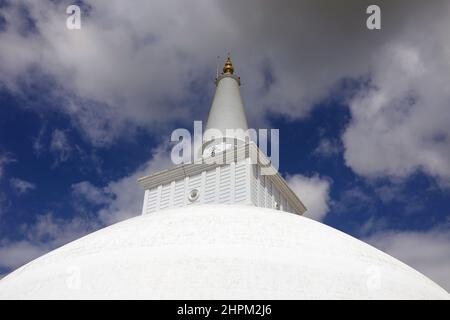 Gros plan de Ruwanwelisaya Stupa au Sri lanka Banque D'Images