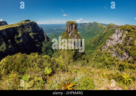 Esteniado Canyon à Urubici, Santa Catarina, Brésil. Vue aérienne Banque D'Images