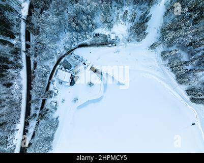 Plan d'une base militaire recouverte de neige. Banque D'Images