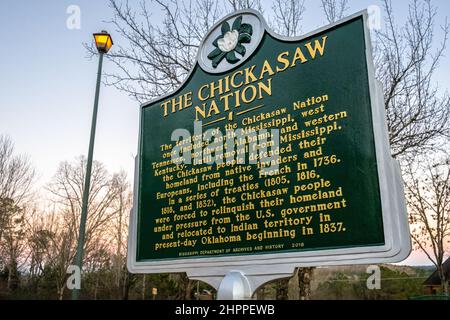 Panneau de marquage historique de la nation Chickasaw au Mississippi Welcome Center le long de l'I-22 près de la frontière Alabama/Mississippi. (ÉTATS-UNIS) Banque D'Images