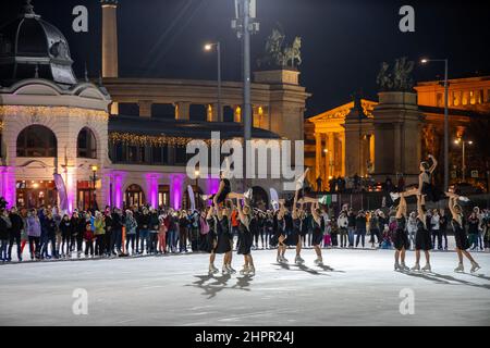 Budapest. 22nd févr. 2022. La journée hongroise de patinage est célébrée à Budapest, en Hongrie, le 22 février 2022. Credit: Marton Csanadi/Xinhua/Alamy Live News Banque D'Images