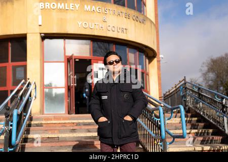 Amrit Magar arrive à la cour des magistrats de Bromley, dans le Kent. Il a reçu un ordre de contention de cinq ans après qu'il ait été reconnu coupable de traquer Emma Raducanu, une joueuse de tennis britannique de 19 ans. Date de la photo: Mercredi 23 février 2022. Banque D'Images