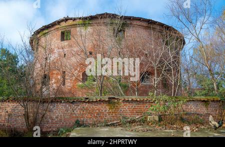 Tour Zindan dans une ancienne prison abandonnée, un fragment de la forteresse. Lenkoran, Azerbaïdjan Banque D'Images