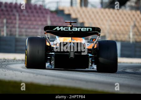 Barcelone, Espagne, 23/02/2022, 04 NORRIS Lando (gbr), McLaren F1 Team MCL36, action lors de la session d'avant-saison avant le Championnat du monde de Formule 1 de la FIA 2022, sur le circuit de Barcelone-Catalunya, du 23 au 25 février 2022 à Montmelo, près de Barcelone, Espagne - photo Antonin Vincent / DPPI Banque D'Images