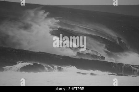 Mer de tempête à Marwick, Orcades Banque D'Images