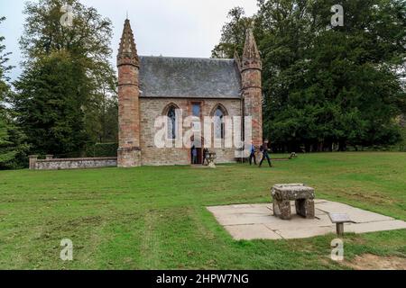 SCONE, GRANDE-BRETAGNE - 11 SEPTEMBRE 2014 : il s'agit de la chapelle du château de Scone et de la copie de la Pierre de Scone, la relique sacrée de l'Écosse sur laquelle t Banque D'Images