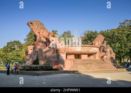 Stierbrunnen, Arnswalder Platz, Prenzlauer Berg, Pankow, Berlin, Allemagne Banque D'Images