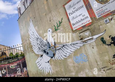 Graffiti par Banksy, mur frontalier d'Israël, Bethléem, Cisjordanie Banque D'Images