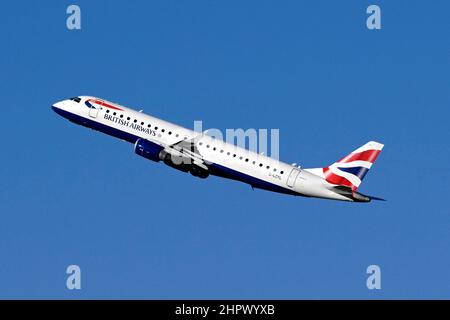 Aircraft British Airways, Embraer ERJ-190, G-LCYL Banque D'Images