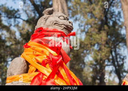 LUOYANG, CHINE - Statue au temple de Guanlin. Un site historique célèbre à Luoyang, Henan, Chine. Banque D'Images