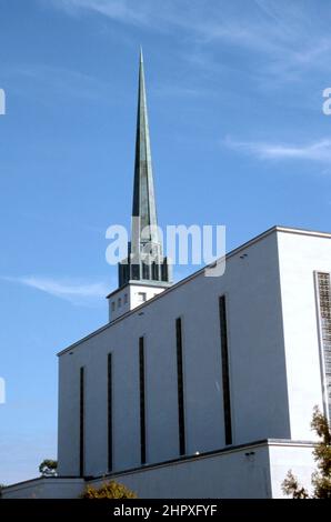 Église LDS. Église de Mormon à Londres. L'Église de Jésus-Christ des Saints des derniers jours Newchapelle, Surrey, Royaume-Uni Banque D'Images