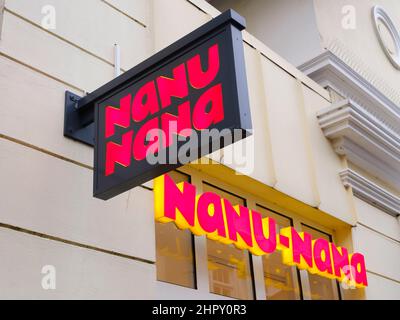 Panneau et logo de la boutique Deco-shop Nanu-Nana Banque D'Images