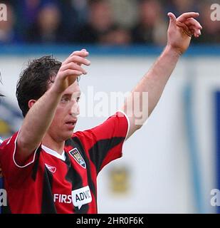 PORTSMOUTH V MANCHESTER CITY ROBBIE FOWLER PIC MIKE WALKER, 2004 Banque D'Images