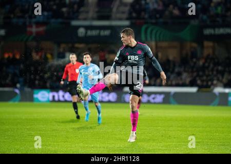 Randers, Danemark. 24th févr. 2022. Jannik Vestergaard (23) de Leicester City vu lors du match de l'UEFA Europa Conference League entre Randers FC et Leicester City au parc Cepheus de Randers. (Crédit photo : Gonzales photo/Alamy Live News Banque D'Images