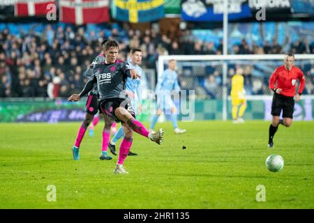 Randers, Danemark. 24th févr. 2022. Jannik Vestergaard (23) de Leicester City vu lors du match de l'UEFA Europa Conference League entre Randers FC et Leicester City au parc Cepheus de Randers. (Crédit photo : Gonzales photo/Alamy Live News Banque D'Images