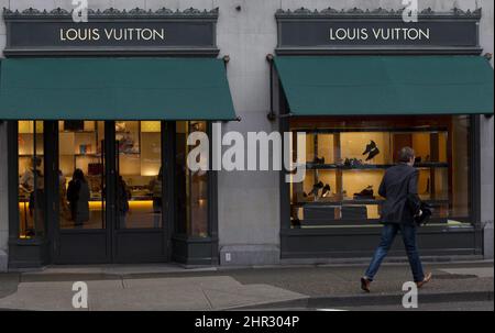 Louis Vuitton store, shop retail outlet Vancouver Stock Photo - Alamy
