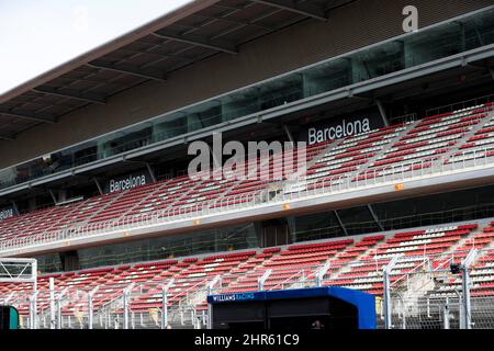 Barcelone, Espagne. 24th févr. 2022. Track impression, F1 essais pré-saison au circuit de Barcelone-Catalunya le 24 février 2022 à Barcelone, Espagne. (Photo par HIGH TWO) Credit: dpa/Alay Live News Banque D'Images