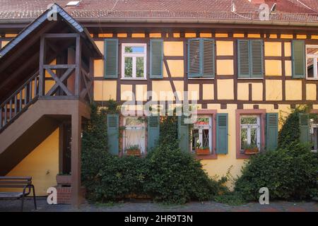 Cour intérieure de l'Alter Posthof, Hattersheim im Taunus, Hesse, Allemagne Banque D'Images