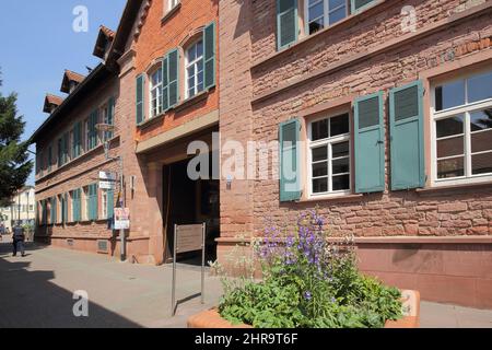 Face de l'Alter Posthof, Hattersheim im Taunus, Hesse, Allemagne Banque D'Images