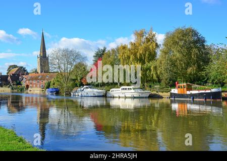 Nag's Head Island et St Helen's Church à Tamise, Abingdon-on-Thames, Oxfordshire, Angleterre, Royaume-Uni Banque D'Images