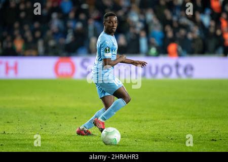 Randers, Danemark. 24th, février 2022. Tofin Kehinde (10) de Randers FC vu lors du match de l'UEFA Europa Conference League entre Randers FC et Leicester City au Cepheus Park à Randers. (Crédit photo: Gonzales photo - Balazs Popal). Banque D'Images
