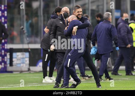 Milan, Italie. 20th févr. 2022. Italie, Milan, février 20 2022: Alessio Dionisi (responsable de Sassuolo) Celerates la victoire à la fin du match de football FC INTER vs SASSUOLO, Serie A 2021-2022 day26 San Siro Stadium (Credit image: © Fabrizio Andrea Bertani/Pacific Press via ZUMA Press Wire) Banque D'Images