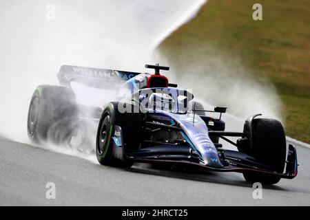 Barcelone, Espagne. 25th févr. 2022. Nicholas Latifi (CDN) Williams Racing FW44. Test de Formule 1, jour 3, vendredi 25th février 2022. Barcelone, Espagne. Crédit : James Moy/Alay Live News Banque D'Images