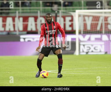 MILAN ITALIE- février 25 Stadio G Meazza Fikayo Tomori pendant la série Un match entre AC Milan et Udinese au Stadio G. Meazza le 25 202 février Banque D'Images