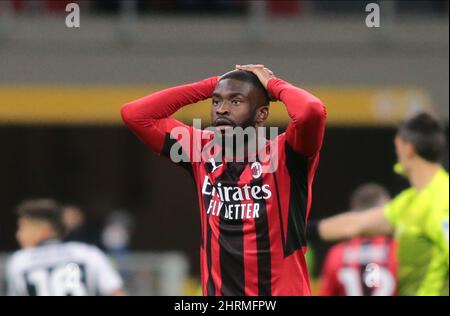 Fikayo Tomori (AC Milan) pendant le championnat italien Serie Un match de football entre AC Milan et Udinese Calcio le 25 février 2022 au stade San Siro à Milan, Italie - photo Nderim Kacili / DPPI Banque D'Images