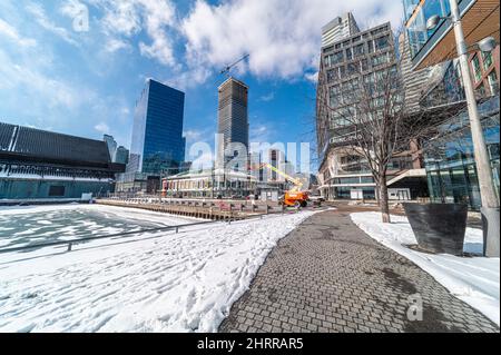 Les bâtiments du centre-ville de Toronto sont construits sur la plage de cerisiers et sur le front de mer Banque D'Images