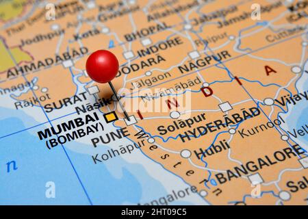 Ville de Pune marquée sur la carte avec une épingle rouge, Inde Banque D'Images