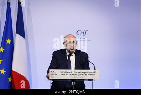 Le Président élu de la CRIF Francis Kalifat prononce un discours lors de la convention nationale de 11th du Conseil représentatif des institutions juives françaises (CRIF) à Paris, le 24 février 2022. Photo de Jacques Witt/Pool/ABACAPRESS.COM Banque D'Images