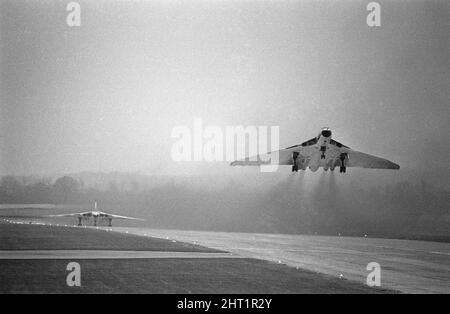 Bombardiers Avro Vulcan à la station RAF 12th février 1965. Banque D'Images