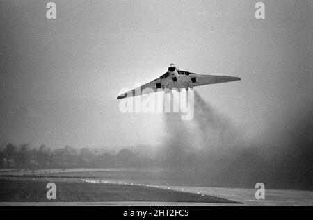 Bombardiers Avro Vulcan à la station RAF 12th février 1965. Banque D'Images