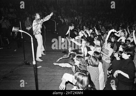 Les Rolling Stones ont donné un coup d'envoi à leur tournée au Royaume-Uni avec un concert au Royal Albert Hall.23rd septembre 1966 Banque D'Images