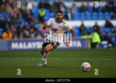 CARDIFF, ROYAUME-UNI. FÉV 26th Aleksandar Mitrovic de Fulham lors du match de championnat Sky Bet entre Cardiff City et Fulham au Cardiff City Stadium, Cardiff, le samedi 26th février 2022. (Credit: Jeff Thomas | MI News) Credit: MI News & Sport /Alay Live News Banque D'Images