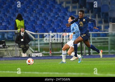 Rome, Italie. 24th févr. 2022. Felipe Anderson de SS LAZIO en action pendant le tournoi Knockout Round Play-offs Leg 2 - UEFA Europa League entre SS Lazio et FC Porto au Stadio Olimpico le 24th février 2022 à Rome, Italie. (Photo de Domenico Cippitelli/Pacific Press/Sipa USA) crédit: SIPA USA/Alay Live News Banque D'Images