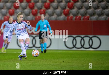 Giulia Gwinn (7 FC Bayern München) avec la pénalité lors de l'UEFA Womens Champions League 2021/2022, étape de groupe entre le FC Bayern Munich et Benfic Banque D'Images